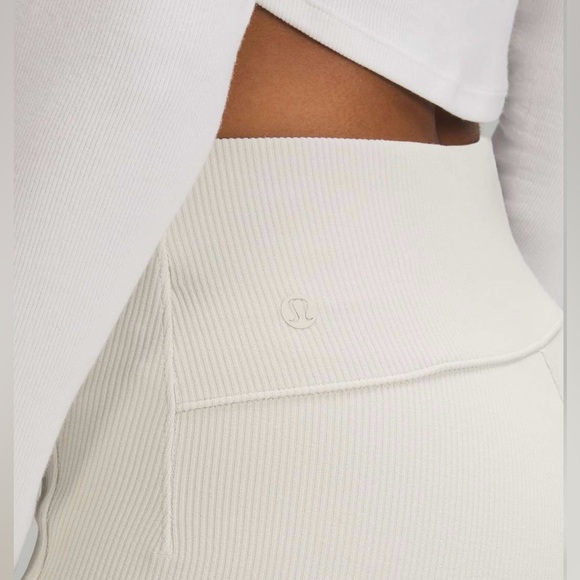 Lululemon Brushed Softstreme Ribbed Zip Flared Pant 32.5” – Bone | Size 6 | NWT - Picture 4 of 11